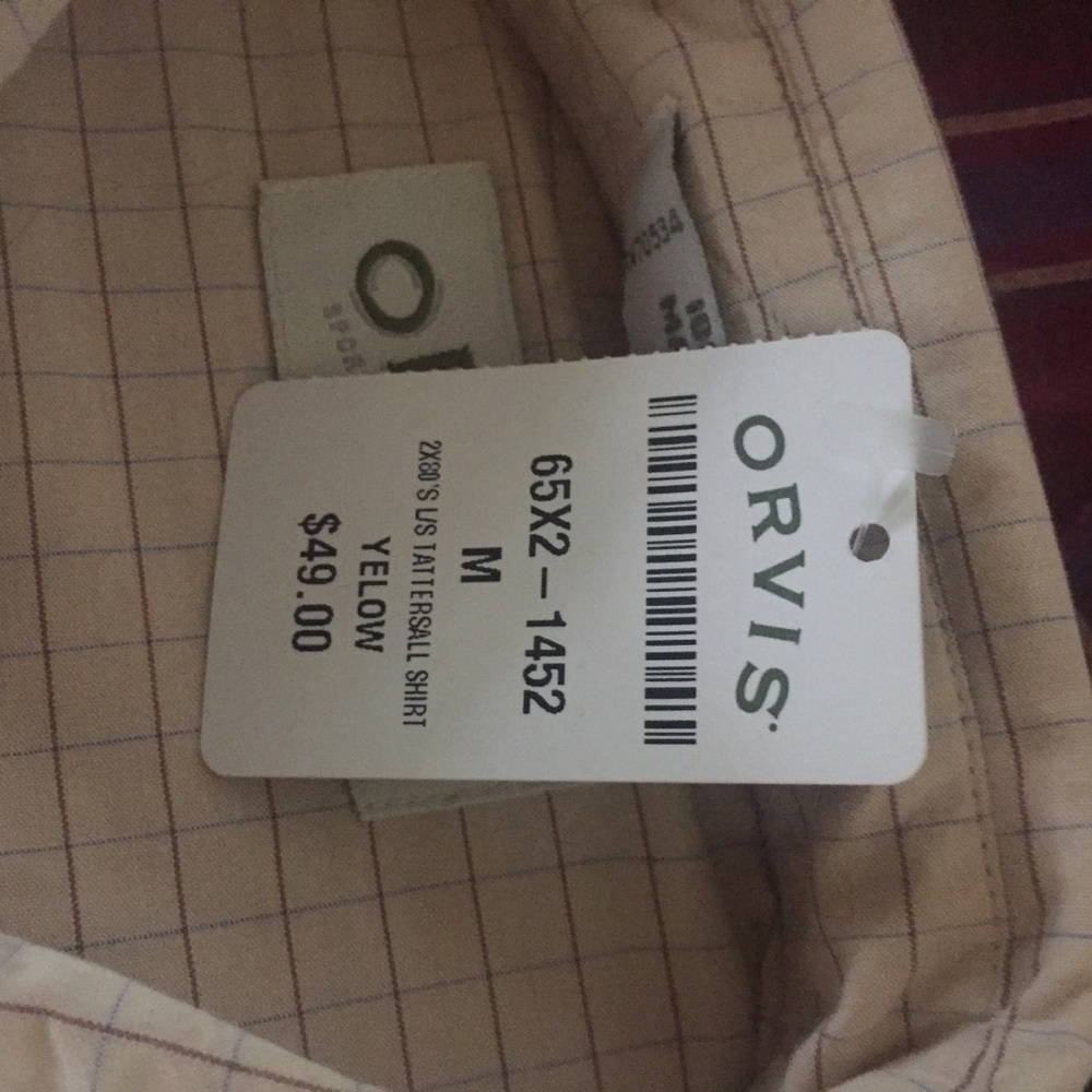 Two Men’s Short Sleeve Shirts - Picture 3 of 3